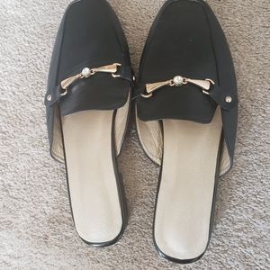 Size 9 slippers